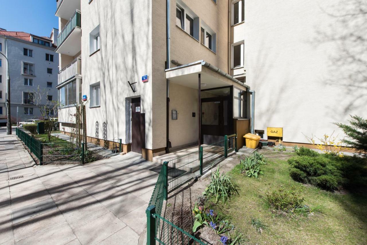 Superapart Luzycka 10 Warschau Exterior foto